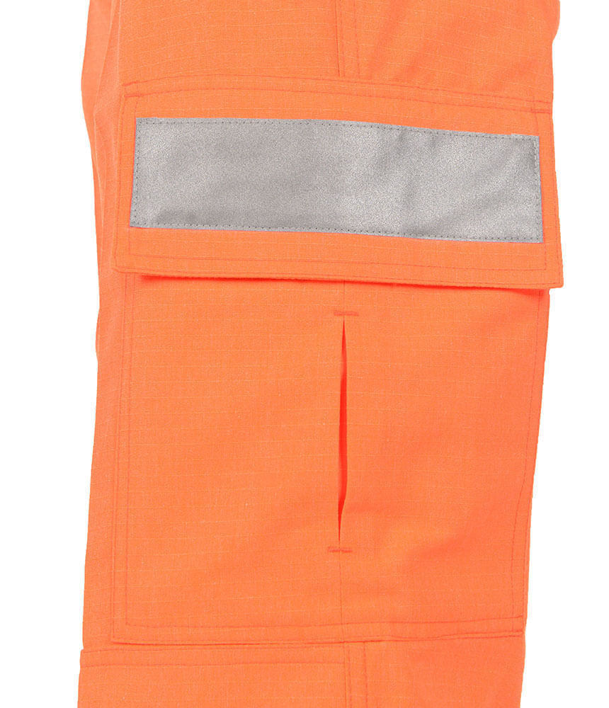 Bolso lateral da Calça Operacional Rip Stop CBMMG com faixa retrorrefletiva